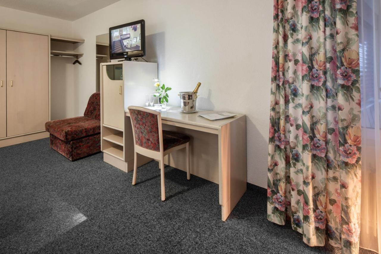 Gasthof Enge Self Check-In Hotel ゾロトゥルン エクステリア 写真